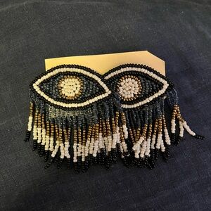 Beaded eye earrings 🧿